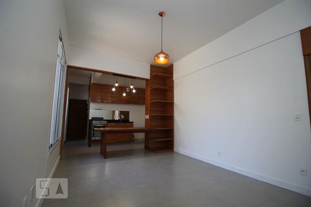 Sala de apartamento para alugar com 2 quartos, 63m² em Botafogo, Rio de Janeiro