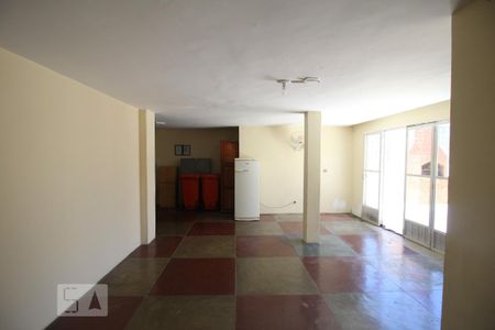 Apartamento para alugar com 63m², 2 quartos e sem vagaÁrea comum - Salão de festas