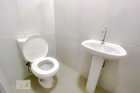 Casa para alugar com 38m², 1 quarto e sem vagaBanheiro