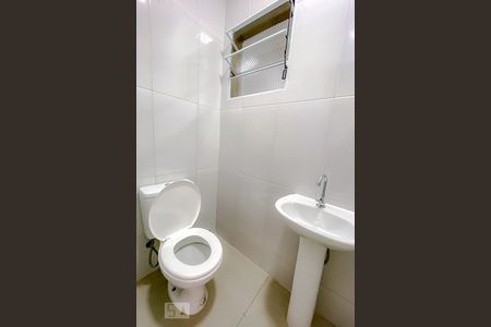 Casa para alugar com 38m², 1 quarto e sem vagaBanheiro