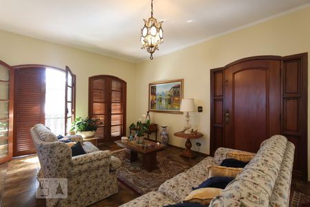 Sala de casa para alugar com 4 quartos, 300m² em Jardim Morumbi, São Paulo