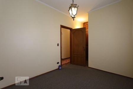 Casa à venda com 300m², 4 quartos e 4 vagasSuíte 2