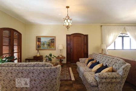 Sala de casa para alugar com 4 quartos, 300m² em Jardim Morumbi, São Paulo