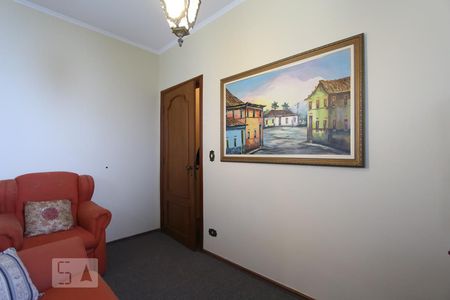Casa à venda com 300m², 4 quartos e 4 vagasSuíte 1