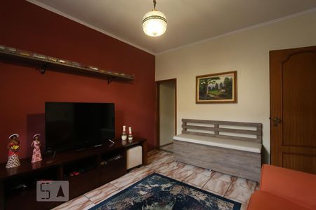 Casa à venda com 300m², 4 quartos e 4 vagasSala de tv