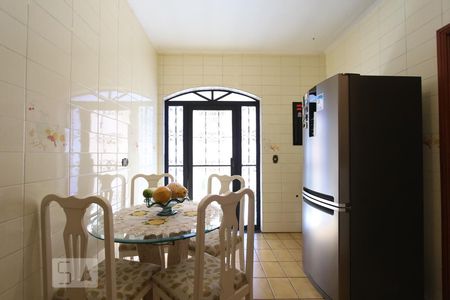 Casa à venda com 300m², 4 quartos e 4 vagasCopa