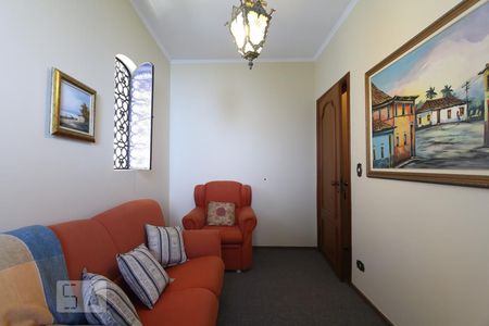 Casa à venda com 300m², 4 quartos e 4 vagasSuíte 1