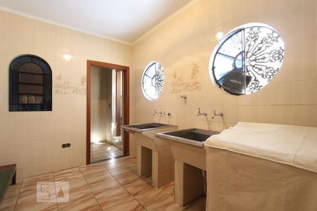 Casa à venda com 300m², 4 quartos e 4 vagasÁrea de serviço