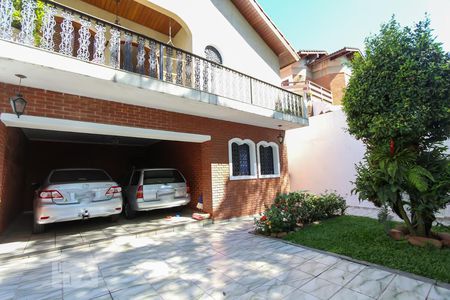 Casa à venda com 300m², 4 quartos e 4 vagasGaragem