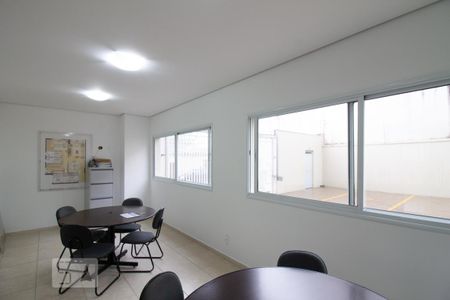Apartamento para alugar com 51m², 2 quartos e 1 vagaÁrea comum - Salão de jogos