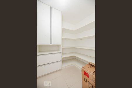 Apartamento à venda com 500m², 4 quartos e 4 vagasQuarto de Serviço 2