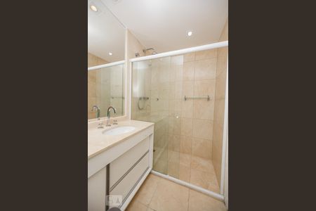 Apartamento à venda com 500m², 4 quartos e 4 vagasBanheiro do Quarto da Suíte 2