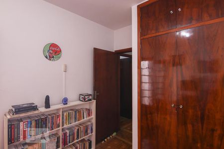 Casa à venda com 178m², 3 quartos e 2 vagasQuarto 2