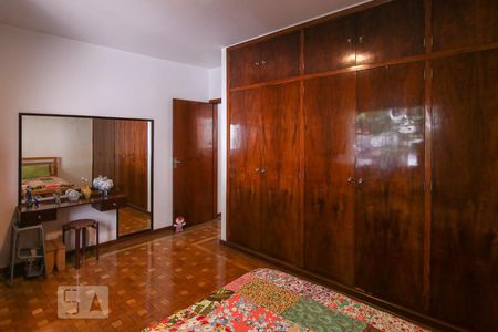 Suíte de casa à venda com 3 quartos, 178m² em Vila Ipojuca, São Paulo