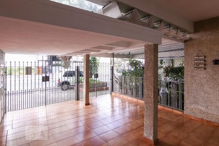 Casa à venda com 178m², 3 quartos e 2 vagasGaragem