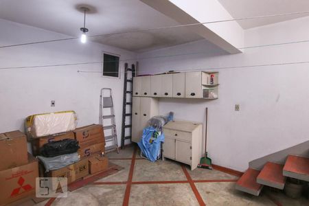 Casa à venda com 178m², 3 quartos e 2 vagasDespensa