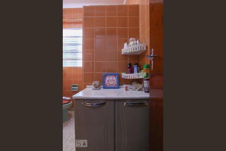 Casa à venda com 178m², 3 quartos e 2 vagasBanheiro Suíte