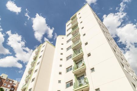 Apartamento para alugar com 65m², 2 quartos e 1 vaga Apartamento para alugar com 65m², 2 quartos e 1 vagaFachada do bloco