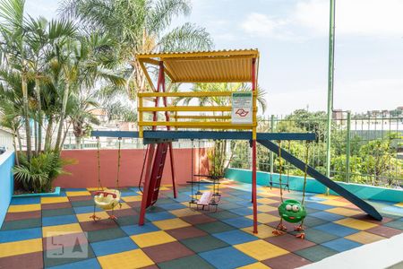 Apartamento para alugar com 65m², 2 quartos e 1 vaga Apartamento para alugar com 65m², 2 quartos e 1 vagaÁrea Comum - Playground