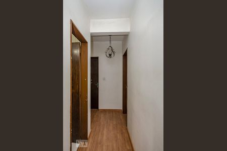 Apartamento à venda com 80m², 3 quartos e sem vagaCorredor