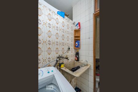 Apartamento à venda com 80m², 3 quartos e sem vagaÁrea de Serviço