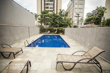 Apartamento à venda com 185m², 3 quartos e 2 vagasÁrea comum - Piscina