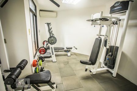 Apartamento à venda com 185m², 3 quartos e 2 vagasÁrea comum - Academia