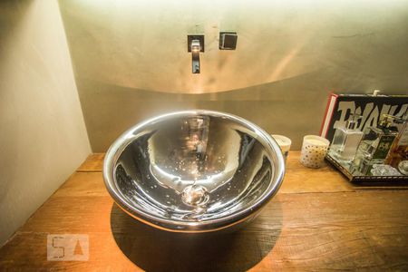 Apartamento à venda com 185m², 3 quartos e 2 vagasDetalhe do Lavabo