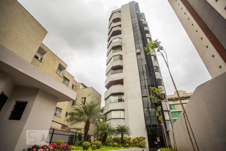 Apartamento à venda com 185m², 3 quartos e 2 vagasFachada