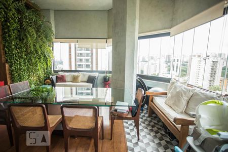 Apartamento à venda com 185m², 3 quartos e 2 vagasSala de Jantar