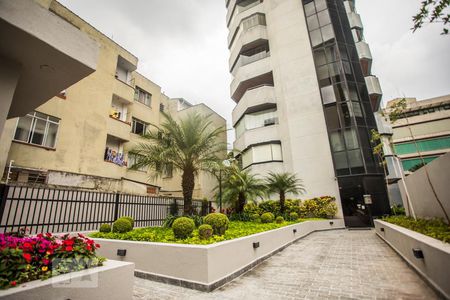 Apartamento à venda com 185m², 3 quartos e 2 vagasHall