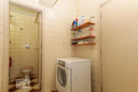 Apartamento para alugar com 117m², 3 quartos e 2 vagas Apartamento para alugar com 117m², 3 quartos e 2 vagasÁrea de Serviço