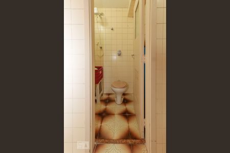 Apartamento para alugar com 117m², 3 quartos e 2 vagas Apartamento para alugar com 117m², 3 quartos e 2 vagasBanheiro de Serviço