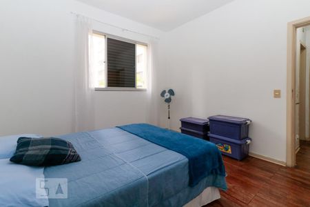 Apartamento para alugar com 117m², 3 quartos e 2 vagas Apartamento para alugar com 117m², 3 quartos e 2 vagasSuíte