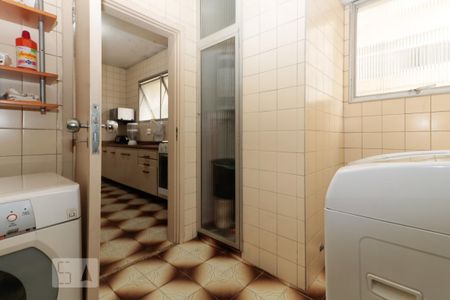 Apartamento para alugar com 117m², 3 quartos e 2 vagas Apartamento para alugar com 117m², 3 quartos e 2 vagasÁrea de Serviço