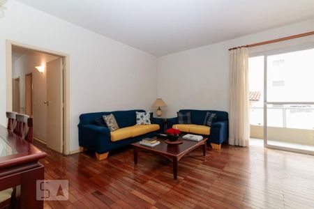 Apartamento para alugar com 117m², 3 quartos e 2 vagas Apartamento para alugar com 117m², 3 quartos e 2 vagasSala