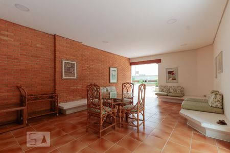 Apartamento para alugar com 117m², 3 quartos e 2 vagas Apartamento para alugar com 117m², 3 quartos e 2 vagasÁrea comum - Salão de festas