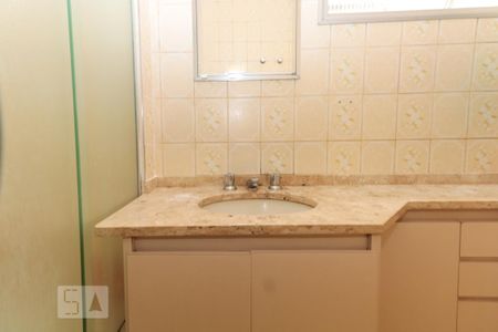 Apartamento para alugar com 117m², 3 quartos e 2 vagas Apartamento para alugar com 117m², 3 quartos e 2 vagasSuíte - Banheiro