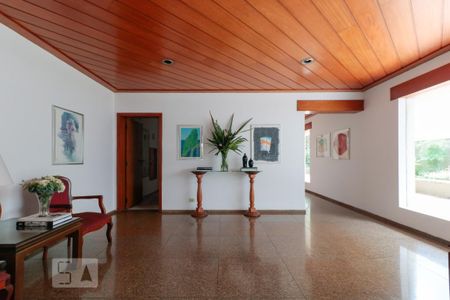 Apartamento para alugar com 117m², 3 quartos e 2 vagas Apartamento para alugar com 117m², 3 quartos e 2 vagasHall de Entrada
