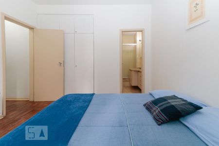Apartamento para alugar com 117m², 3 quartos e 2 vagas Apartamento para alugar com 117m², 3 quartos e 2 vagasSuíte