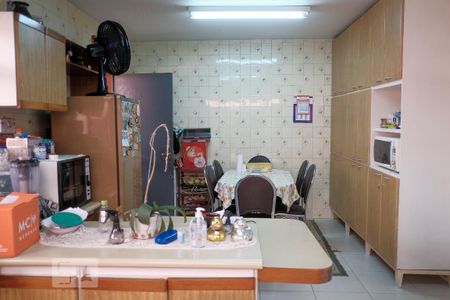 Cozinha de casa à venda com 4 quartos, 156m² em Vila Granada, São Paulo