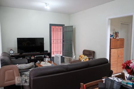 Sala de casa para alugar com 4 quartos, 156m² em Vila Granada, São Paulo