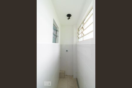 Área de serviço de apartamento para alugar com 2 quartos, 41m² em Pinheiros, São Paulo