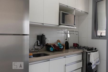Apartamento para alugar com 78m², 2 quartos e 2 vagasCozinha