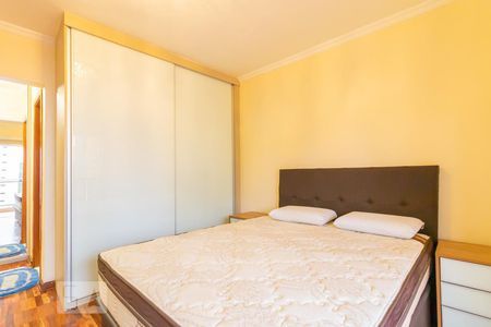 Apartamento à venda com 225m², 4 quartos e 3 vagasSuite 2