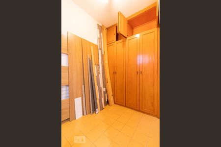 Apartamento à venda com 225m², 4 quartos e 3 vagasQuarto de Serviço