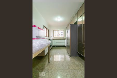 Apartamento à venda com 225m², 4 quartos e 3 vagasCozinha