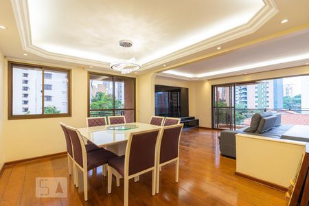 Apartamento à venda com 225m², 4 quartos e 3 vagasSala de Jantar