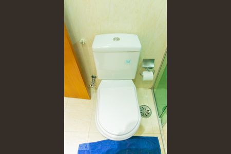 Apartamento à venda com 225m², 4 quartos e 3 vagasDetalhe banheiro suite 1