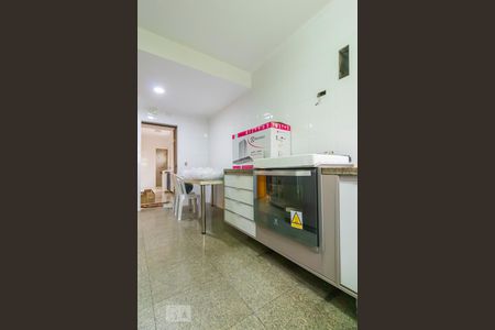 Apartamento à venda com 225m², 4 quartos e 3 vagasCozinha